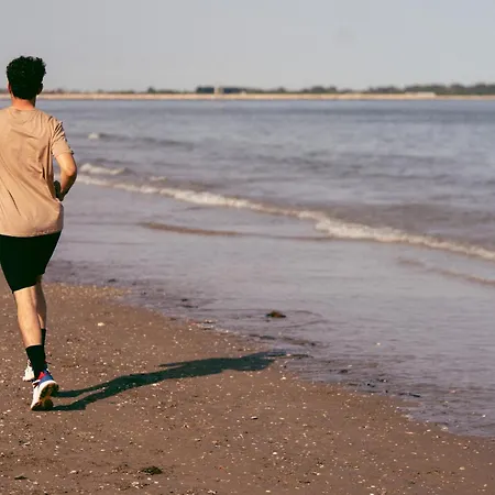 Ausonia Hungaria Wellness & Lifestyle ホテル ヴェネツィア・リド島