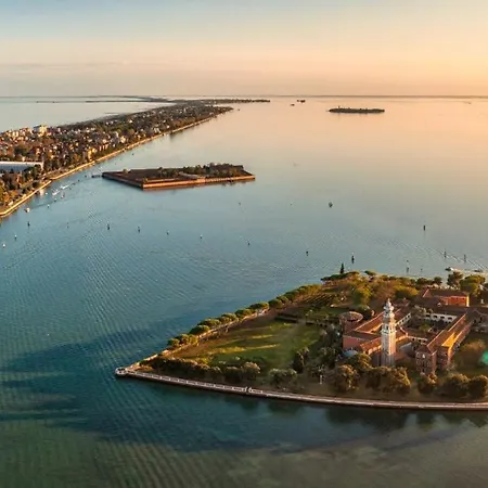 Ausonia Hungaria Wellness & Lifestyle Hotel Venezia Lido