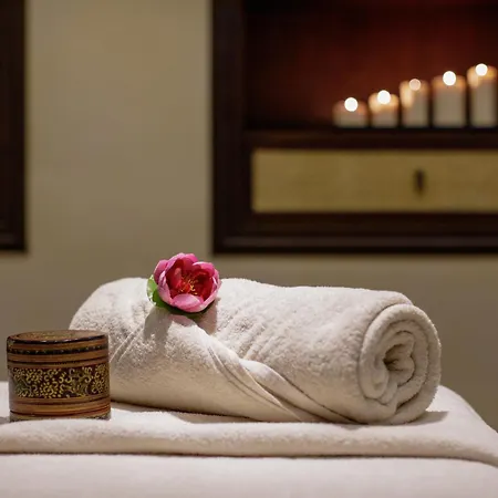 Ausonia Hungaria Wellness & Lifestyle ホテル 5*