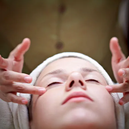 Ausonia Hungaria Wellness & Lifestyle ホテル 5*