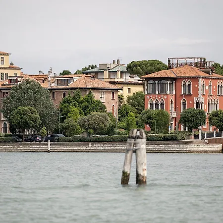 Ausonia Hungaria Wellness & Lifestyle 5* Venezia Lido